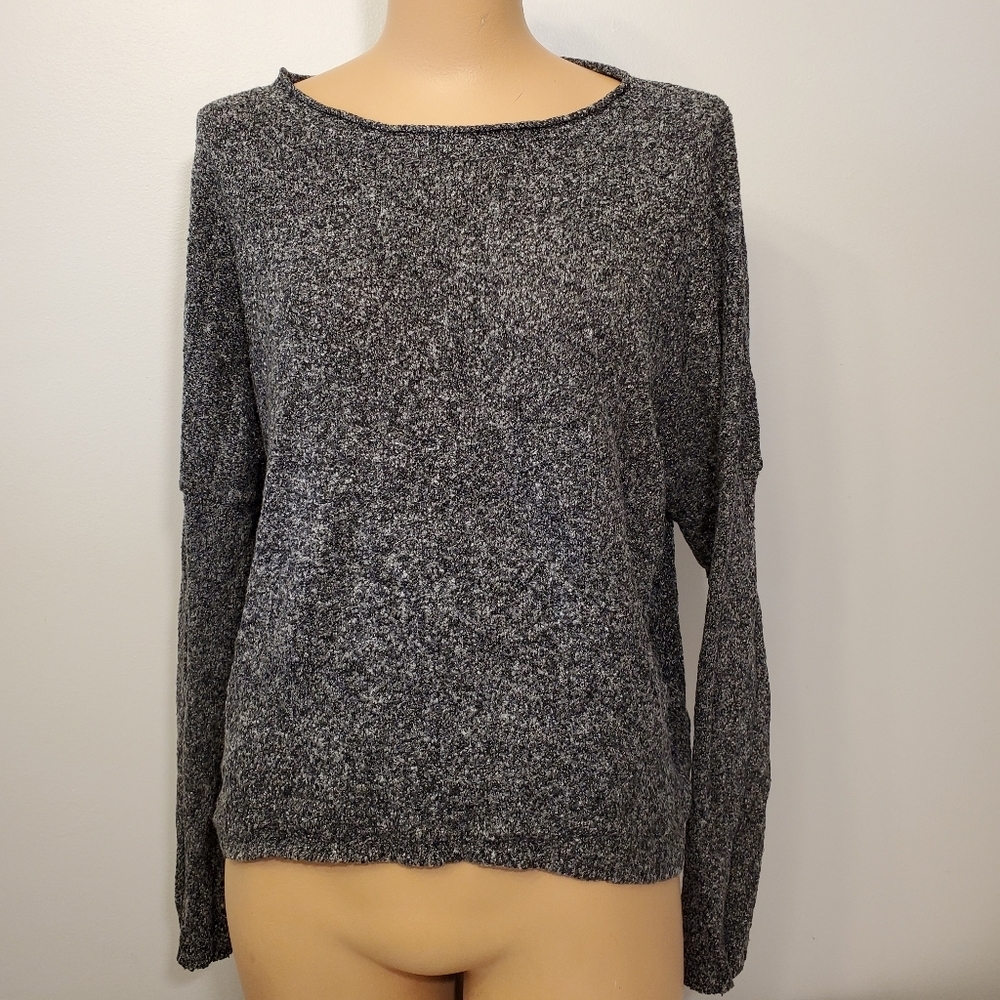 Black and White Speck Long Sleeve Top